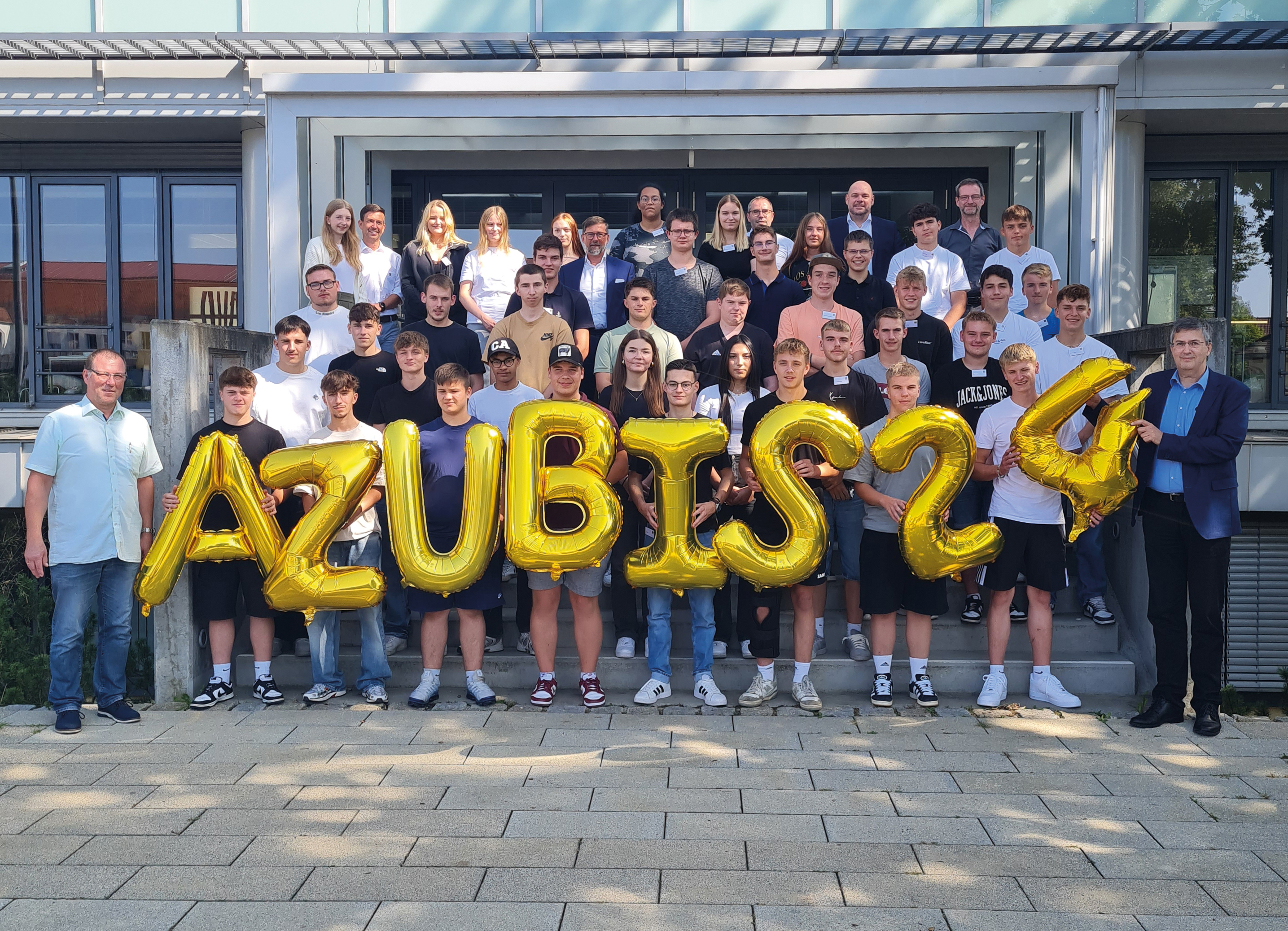 Bei der BAUER AG nahmen Anfang September 38 junge Menschen ihre Ausbildung auf. 